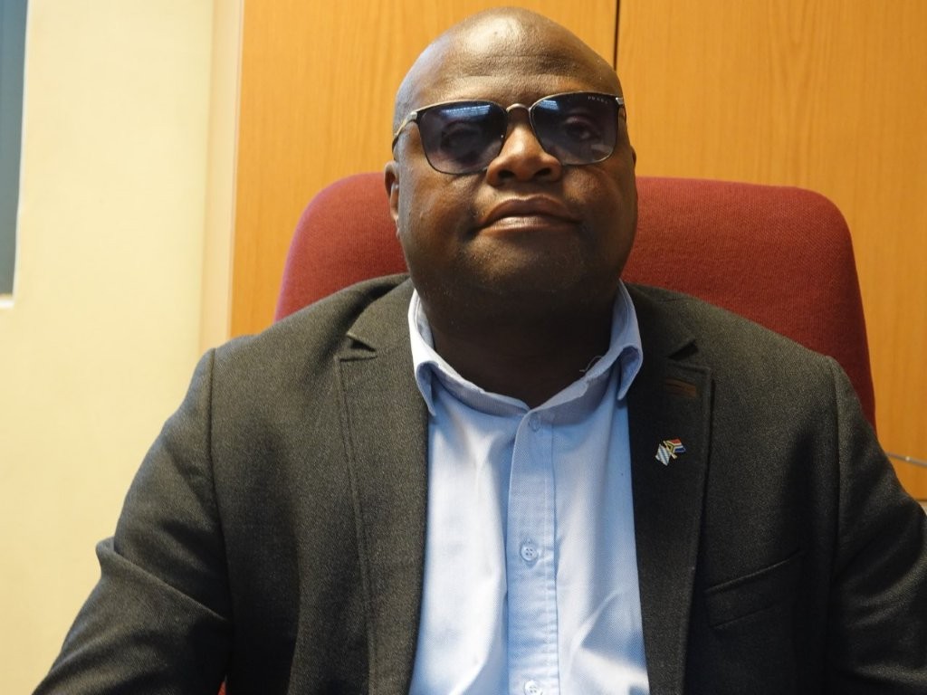 Mr. Victor Mufamadi